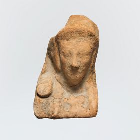 Minoan art - Terracotta bust of a female figure